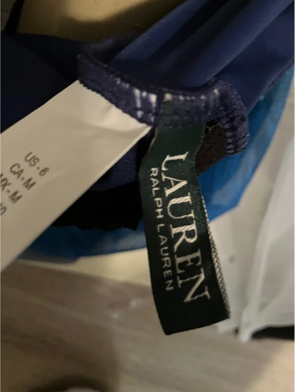 NWT Lauren Ralph Lauren Blue Ombre Tankini Swimsuit Top Size M